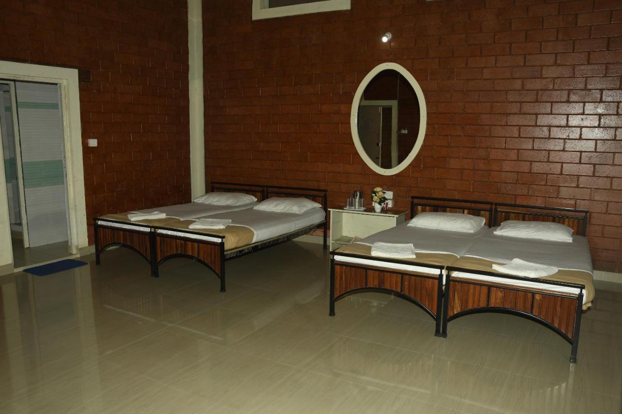 Eagle Eye Resorts Sangameswarpet 外观 照片