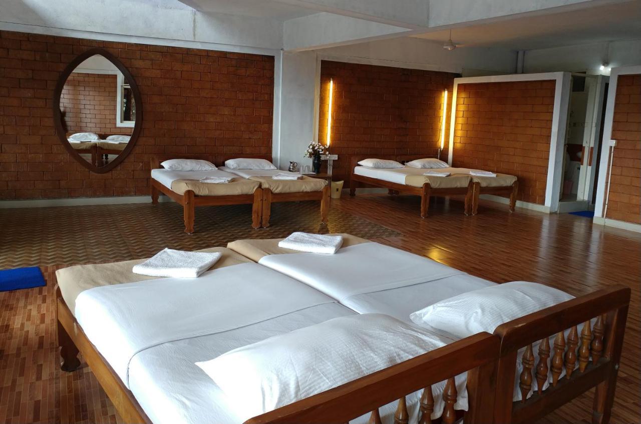 Eagle Eye Resorts Sangameswarpet 外观 照片
